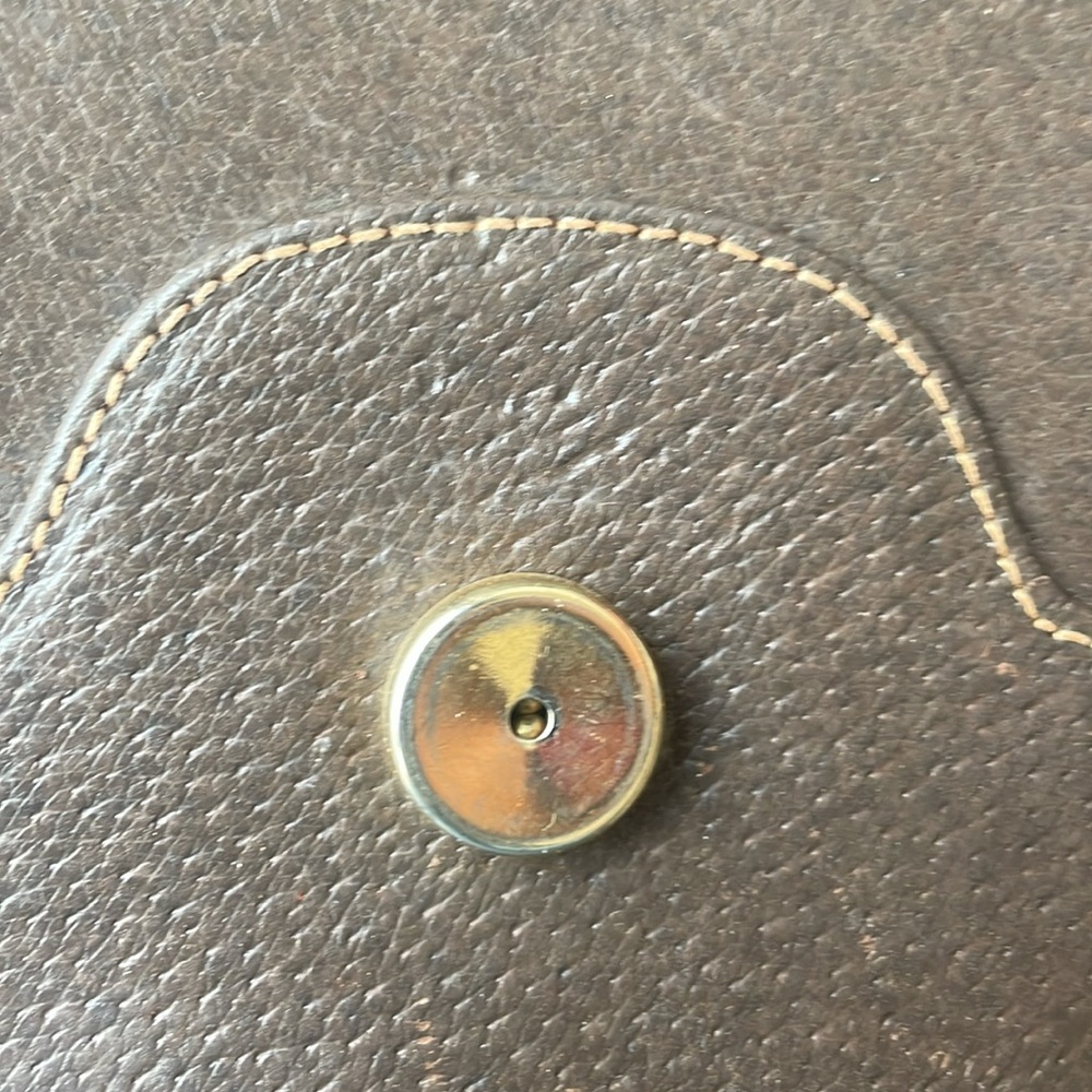 Vintage AUTHENTIC Gucci Clutch with original dust bag - Picture 4 of 10